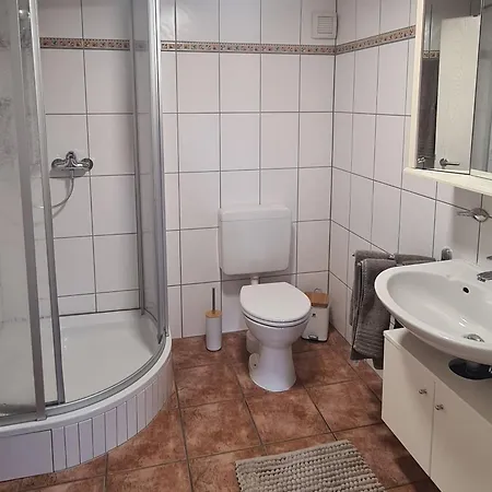 Markelsbach Apartment